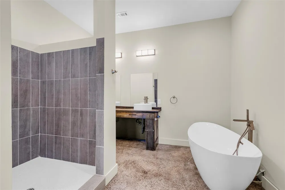 145 Meadowview Drive Trinity, TX 75862