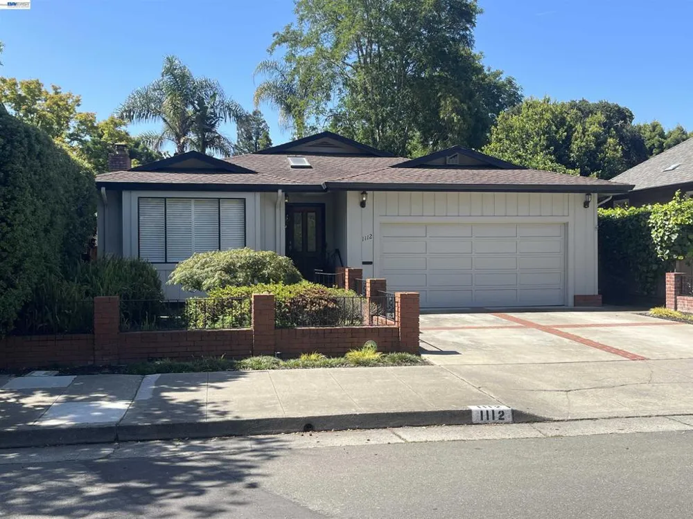 1112 San Antonio Ave Alameda, CA 94501