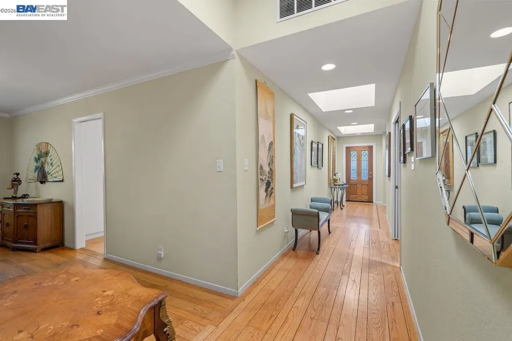 1112 San Antonio Ave Alameda, CA 94501