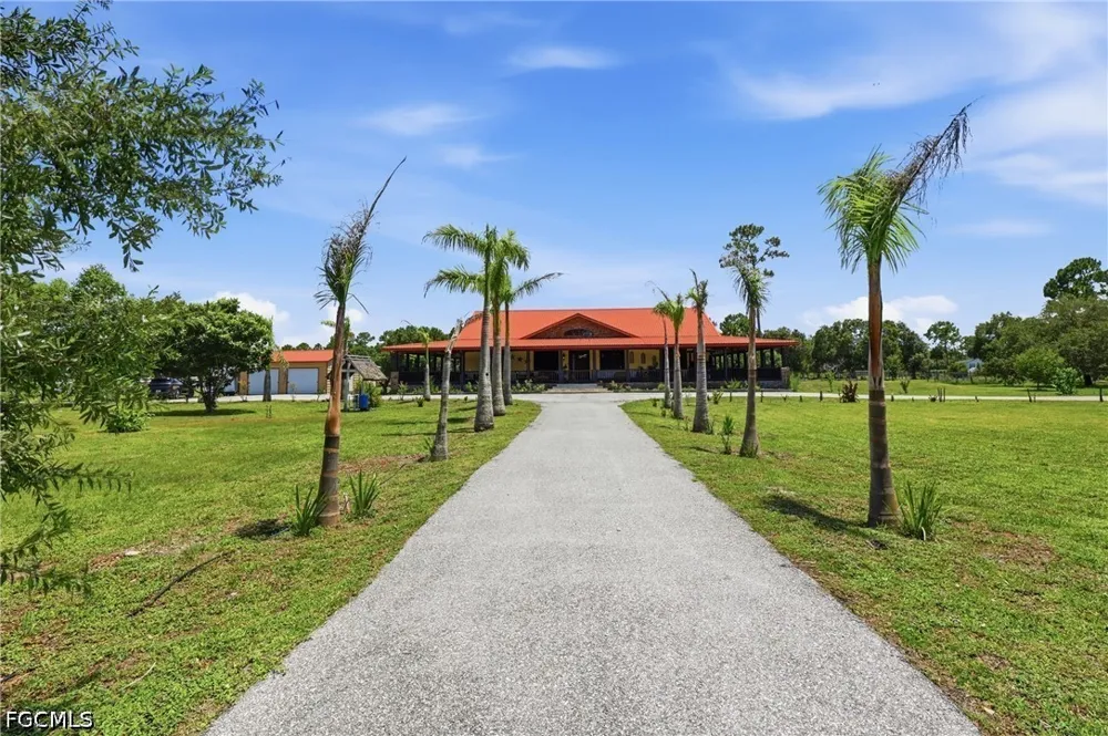 Hunting Club Avenue Clewiston, FL 33440