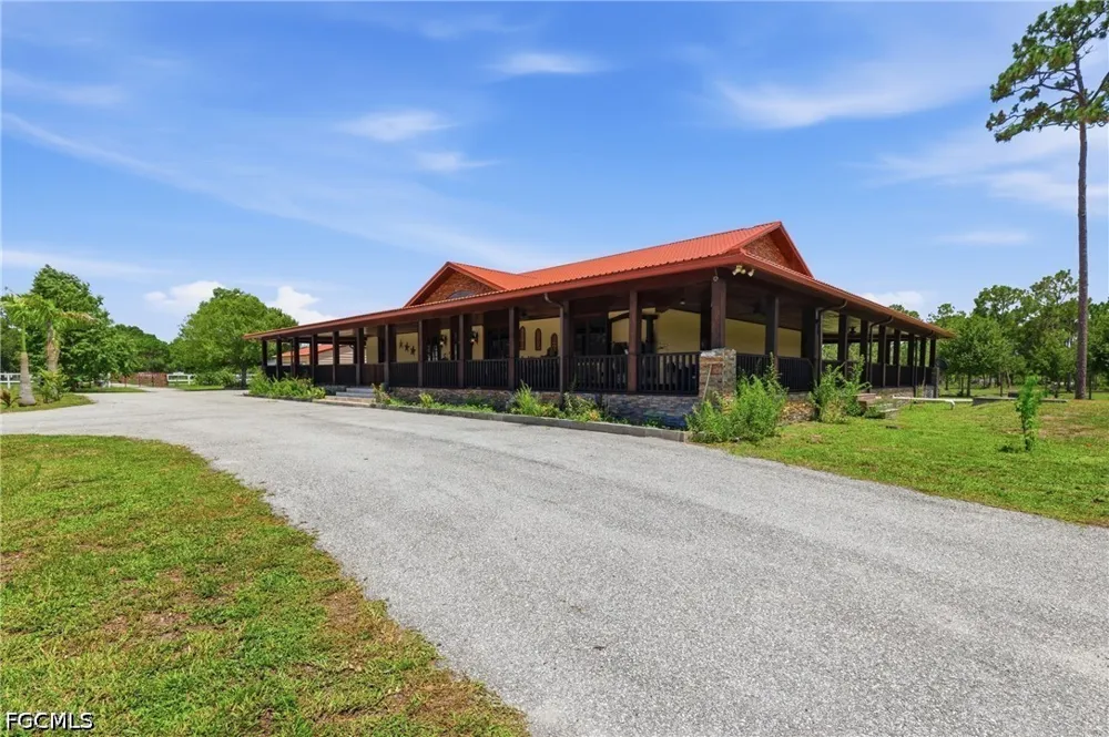 Hunting Club Avenue Clewiston, FL 33440