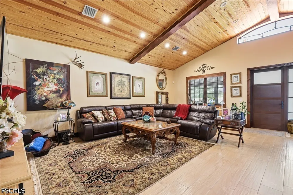Hunting Club Avenue Clewiston, FL 33440
