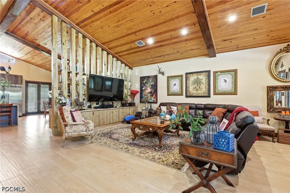 Hunting Club Avenue Clewiston, FL 33440
