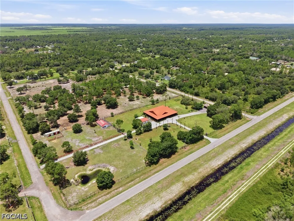 Hunting Club Avenue Clewiston, FL 33440