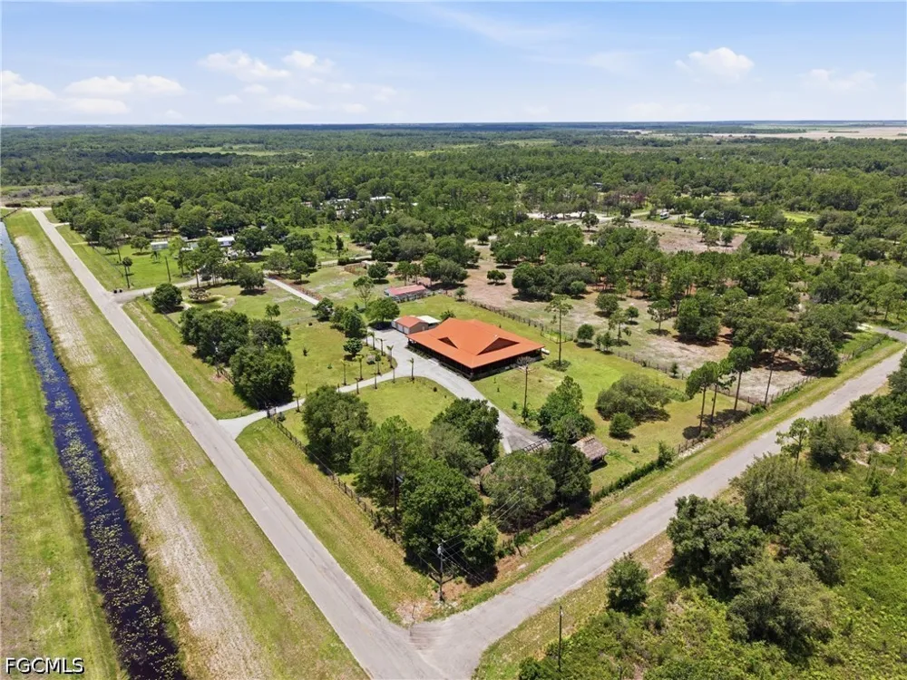 Hunting Club Avenue Clewiston, FL 33440