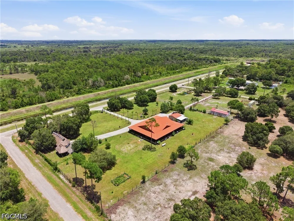 Hunting Club Avenue Clewiston, FL 33440