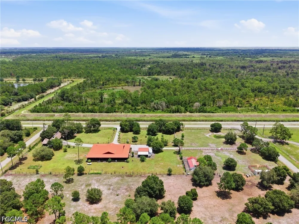 Hunting Club Avenue Clewiston, FL 33440
