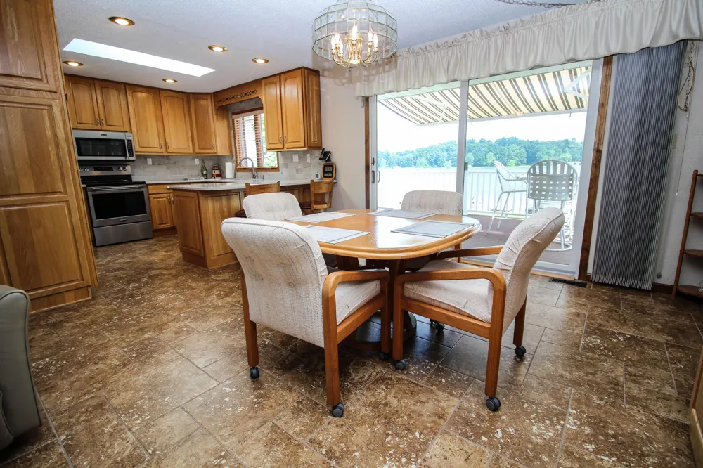 13408 Pleasant View Road Three Rivers, MI 49093
