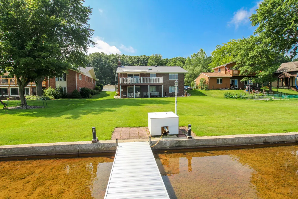 13408 Pleasant View Road Three Rivers, MI 49093
