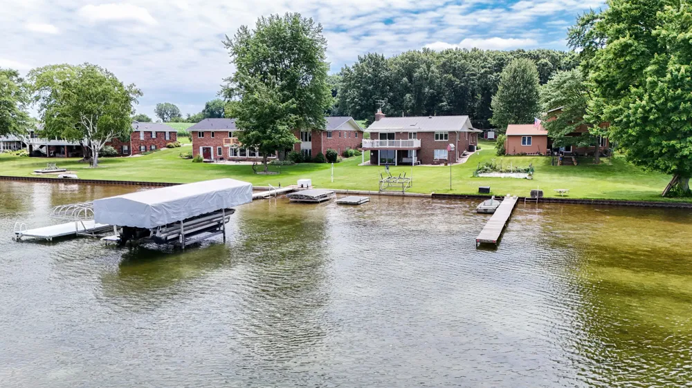 13408 Pleasant View Road Three Rivers, MI 49093