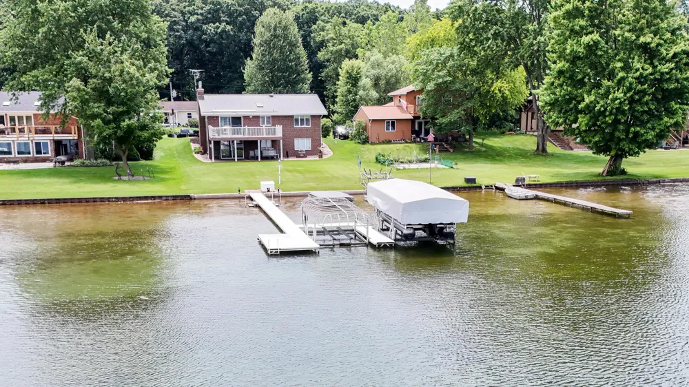 13408 Pleasant View Road Three Rivers, MI 49093