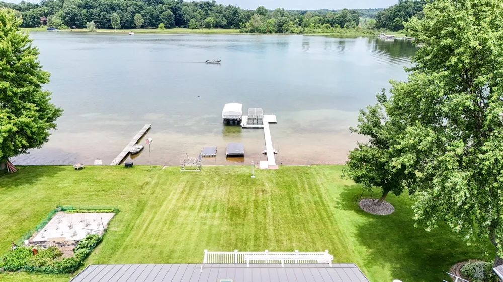 13408 Pleasant View Road Three Rivers, MI 49093