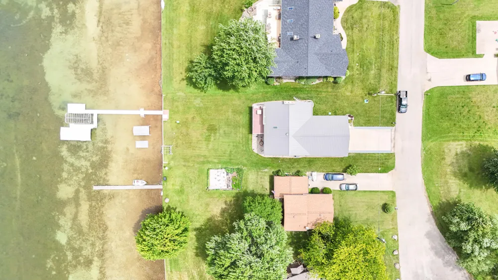 13408 Pleasant View Road Three Rivers, MI 49093