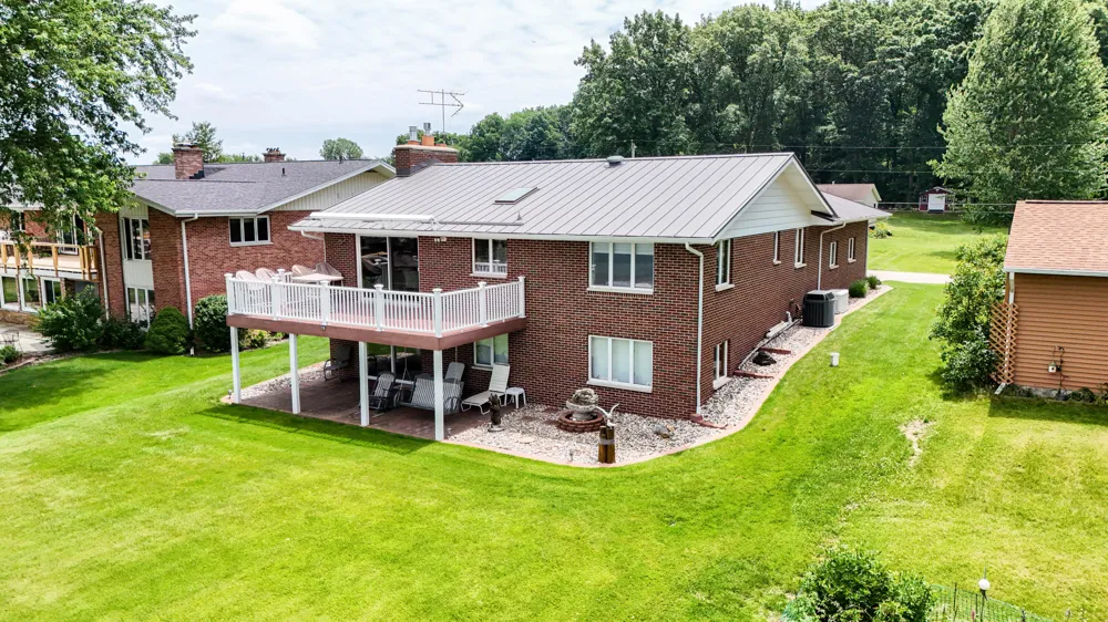 13408 Pleasant View Road Three Rivers, MI 49093