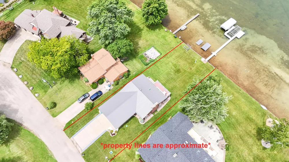 13408 Pleasant View Road Three Rivers, MI 49093