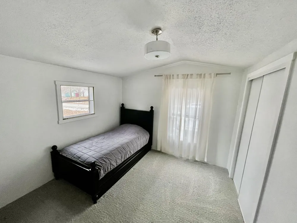 8771 Chain O Lakes Drive Hope Township, MI 49046