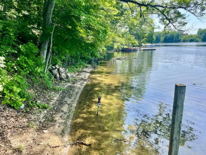 8771 Chain O Lakes Drive Hope Township, MI 49046