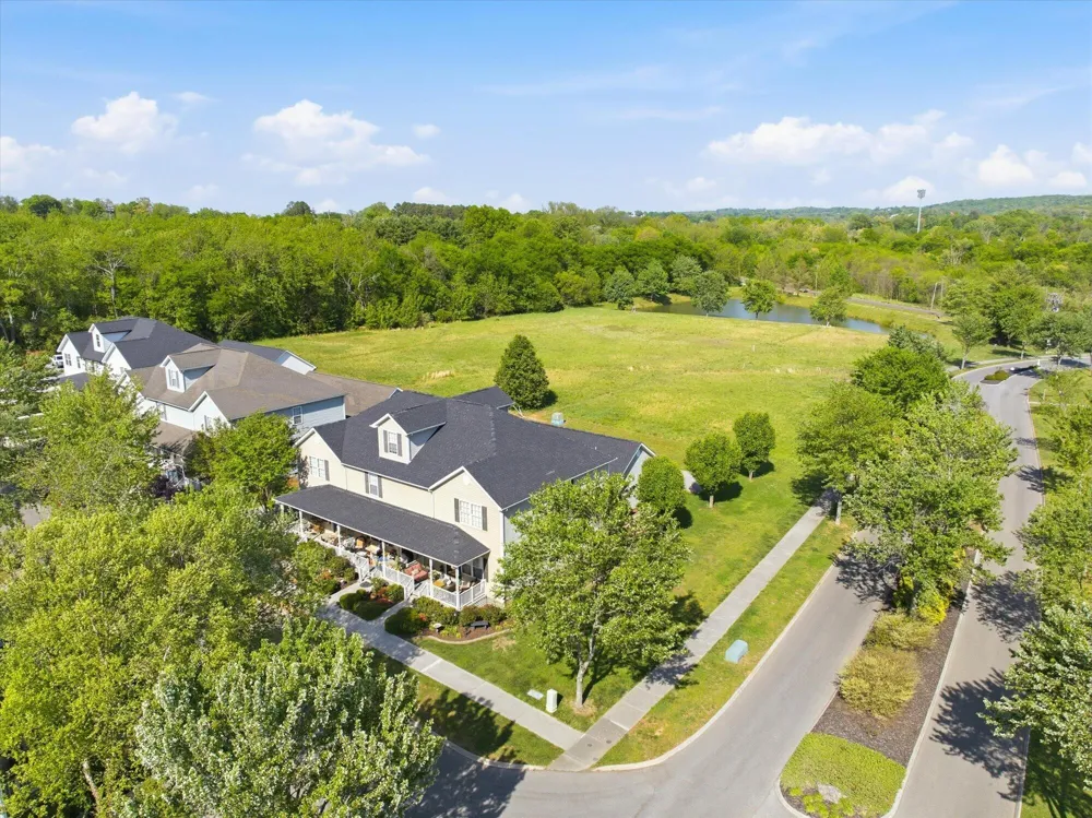 404 Ashbury Circle Sweetwater, TN 37874