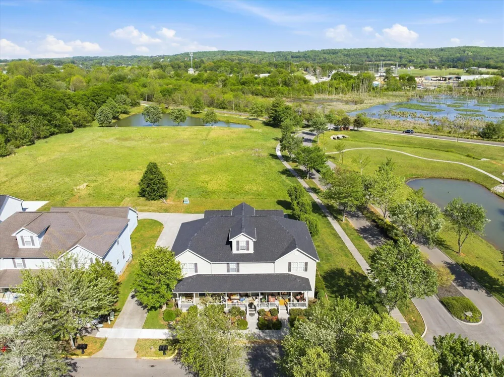 404 Ashbury Circle Sweetwater, TN 37874