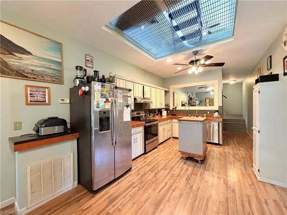 2668 Reedy Branch Road Purlear, NC 28665