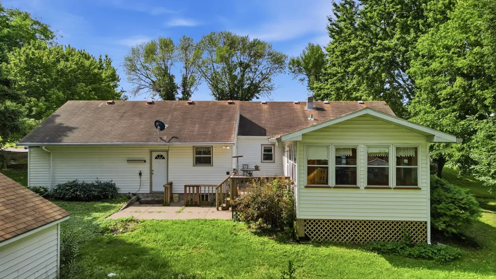 316 Silver Street W Mapleton, MN 56065