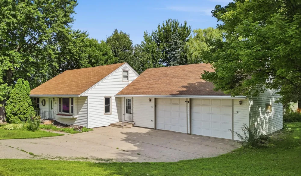 316 Silver Street W Mapleton, MN 56065