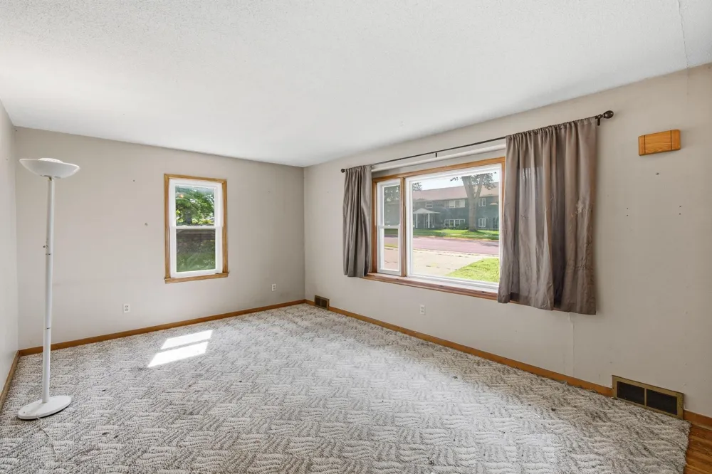 316 Silver Street W Mapleton, MN 56065
