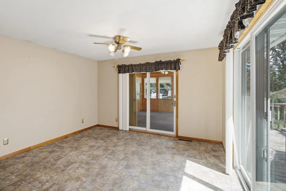 316 Silver Street W Mapleton, MN 56065