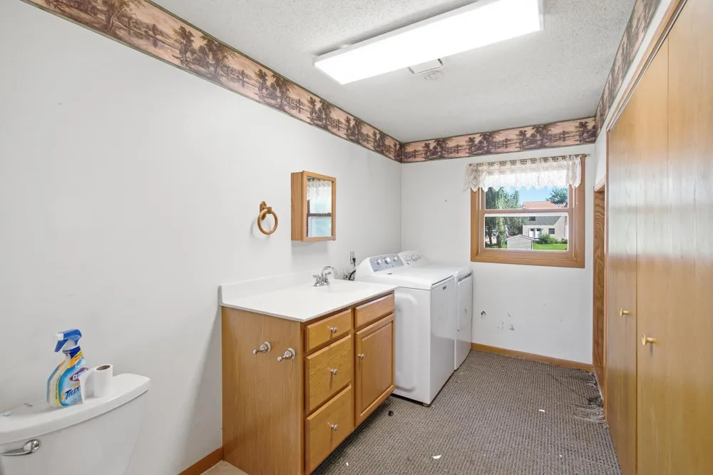 316 Silver Street W Mapleton, MN 56065