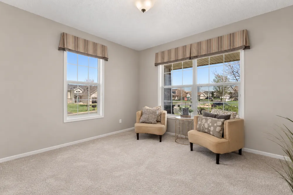 924 Ivy Hills Road Belle Plaine, MN 56011