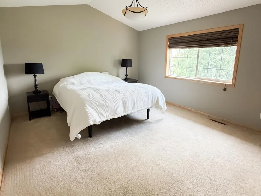 924 Ivy Hills Road Belle Plaine, MN 56011