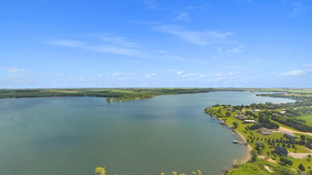 Lot 2 Lipinski Lane Hendricks, MN 56136