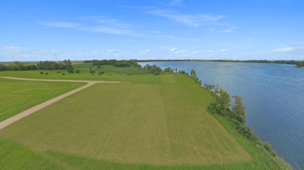 Lot 2 Lipinski Lane Hendricks, MN 56136