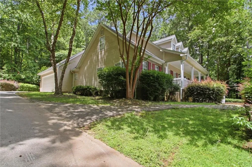30 Rainey Ridge Oxford, GA 30054