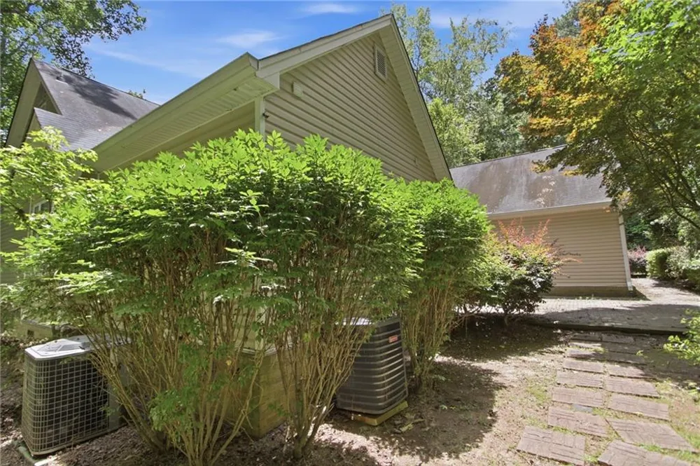 30 Rainey Ridge Oxford, GA 30054