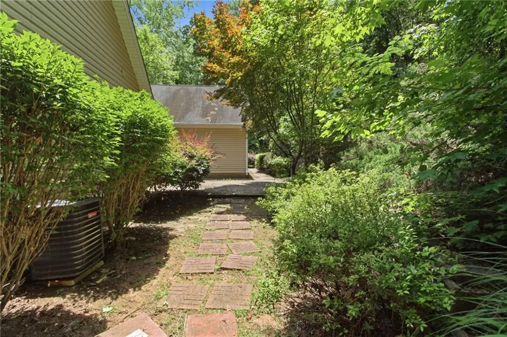 30 Rainey Ridge Oxford, GA 30054