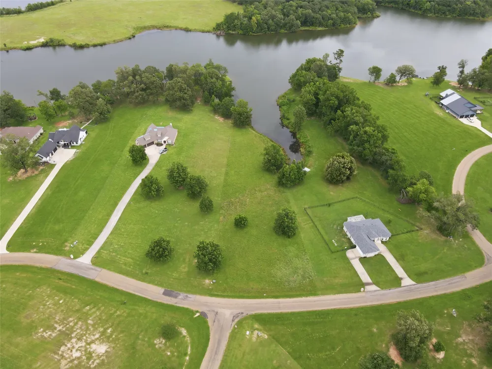 Pr 2712 Mt Pleasant, TX 75455