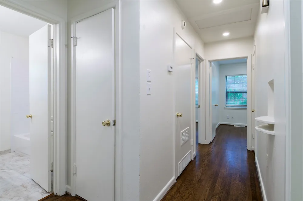 4023 Park Lane Dallas, TX 75220