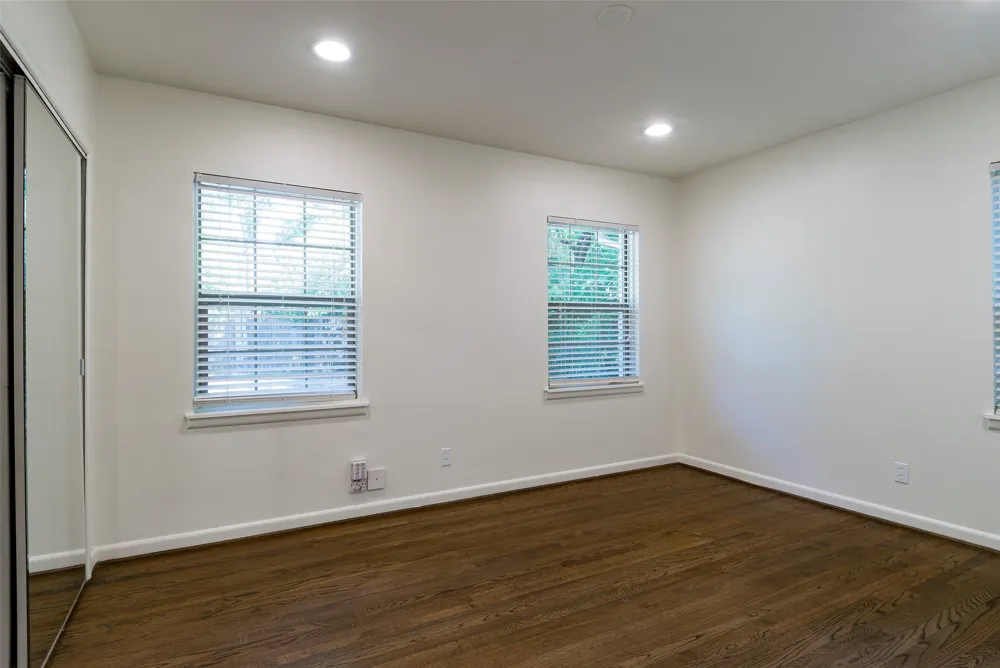 4023 Park Lane Dallas, TX 75220