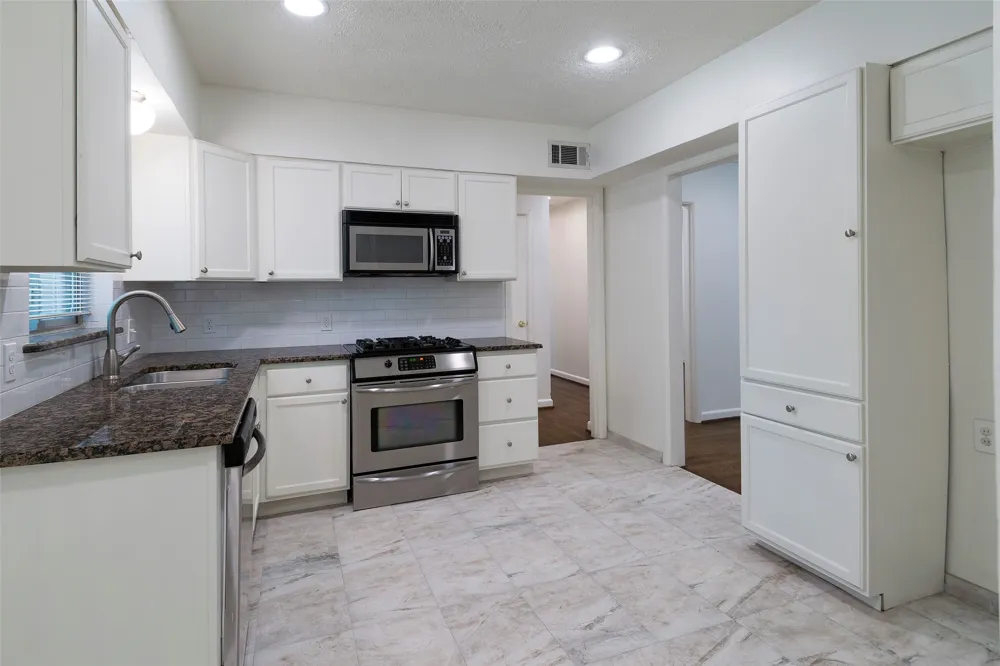 4023 Park Lane Dallas, TX 75220