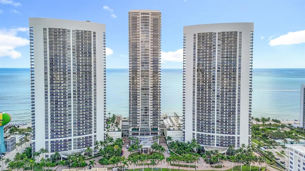 1830 S Ocean Drive ##PH5111 Hallandale Beach, FL 33009