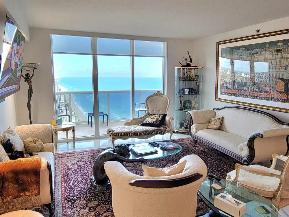 1830 S Ocean Drive ##PH5111 Hallandale Beach, FL 33009