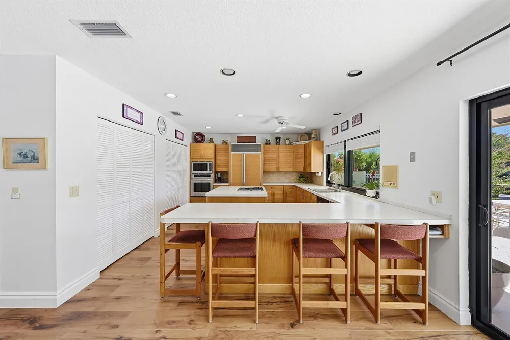 370 SE 13th Avenue Pompano Beach, FL 33060