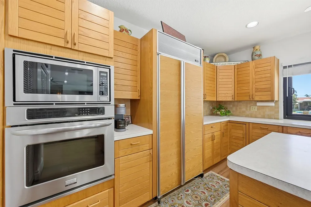 370 SE 13th Avenue Pompano Beach, FL 33060