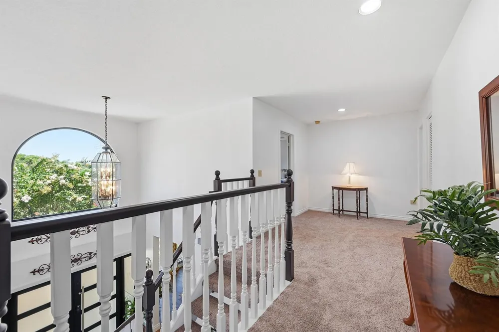 370 SE 13th Avenue Pompano Beach, FL 33060