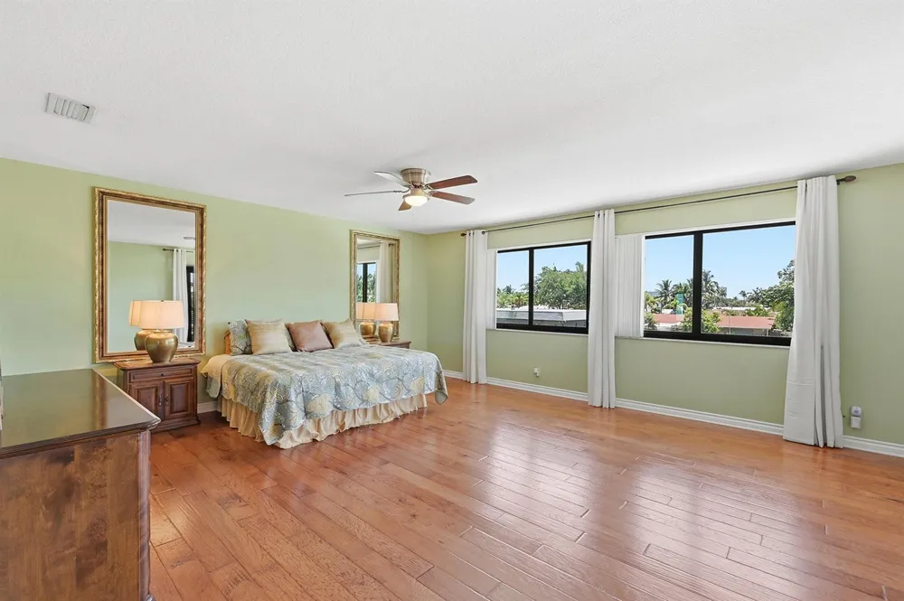 370 SE 13th Avenue Pompano Beach, FL 33060