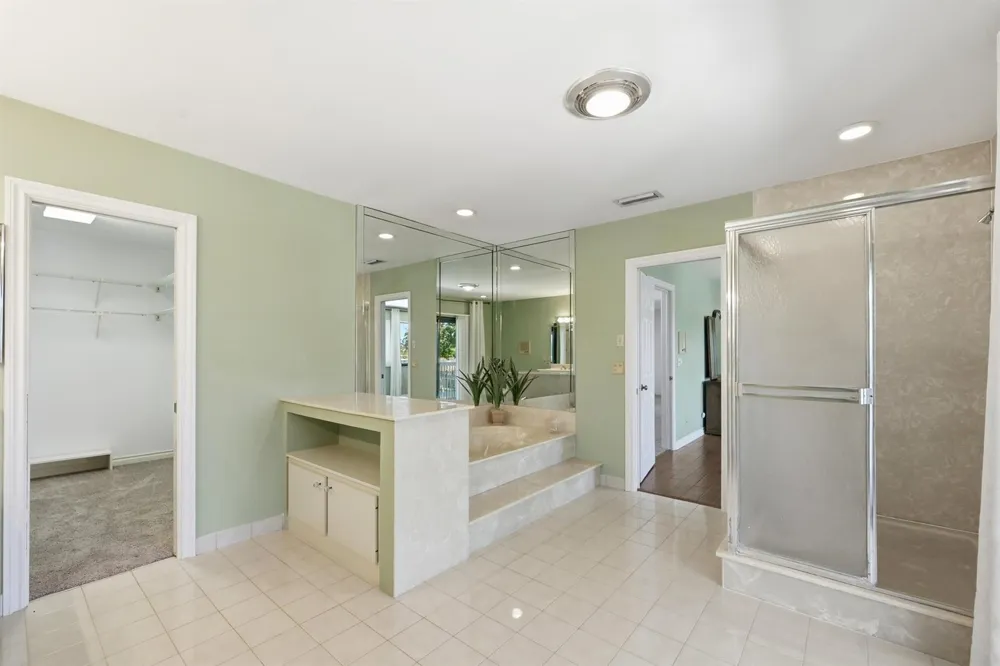 370 SE 13th Avenue Pompano Beach, FL 33060