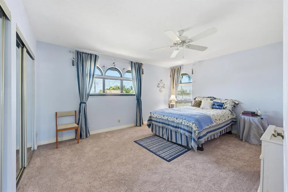 370 SE 13th Avenue Pompano Beach, FL 33060