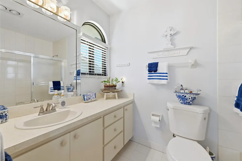 370 SE 13th Avenue Pompano Beach, FL 33060
