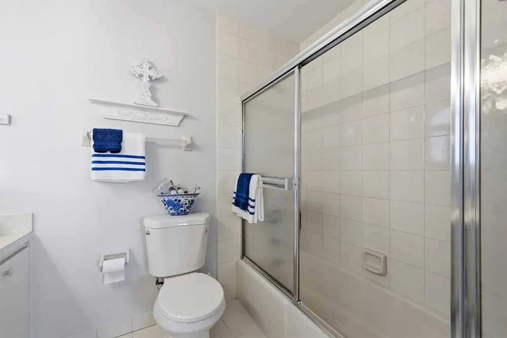 370 SE 13th Avenue Pompano Beach, FL 33060
